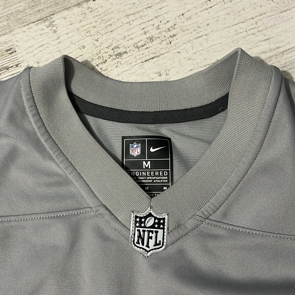 Nike Justin Fields Chicago Bears Jersey Size Medium - Picture 6 of 9
